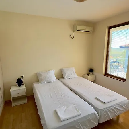 - Uzundzha Casa de Férias