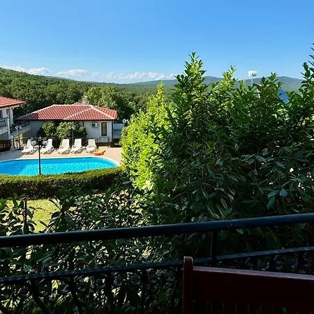 - Uzundzha * Πριμόρσκο