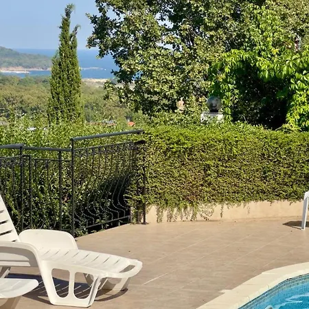 Ваканционна къща - Uzundzha Приморско