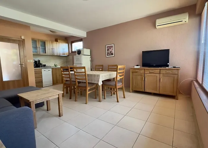 - Uzundzha Holiday home